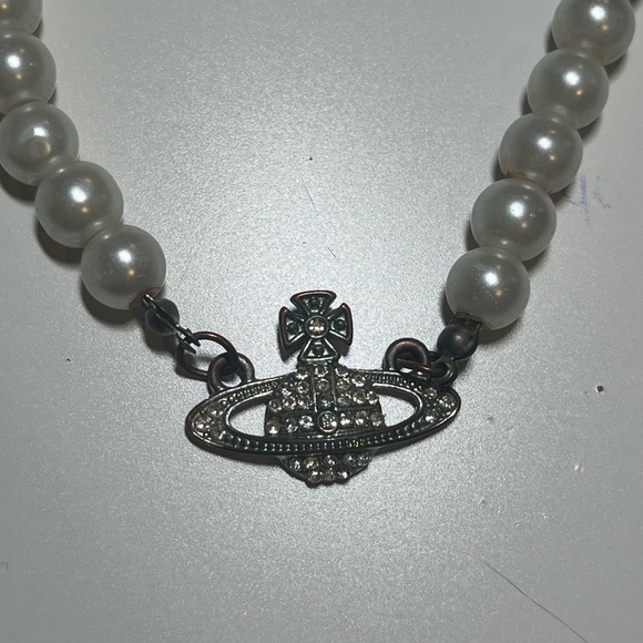 Pearl Planet Pendant Necklace - Picture 1 of 3